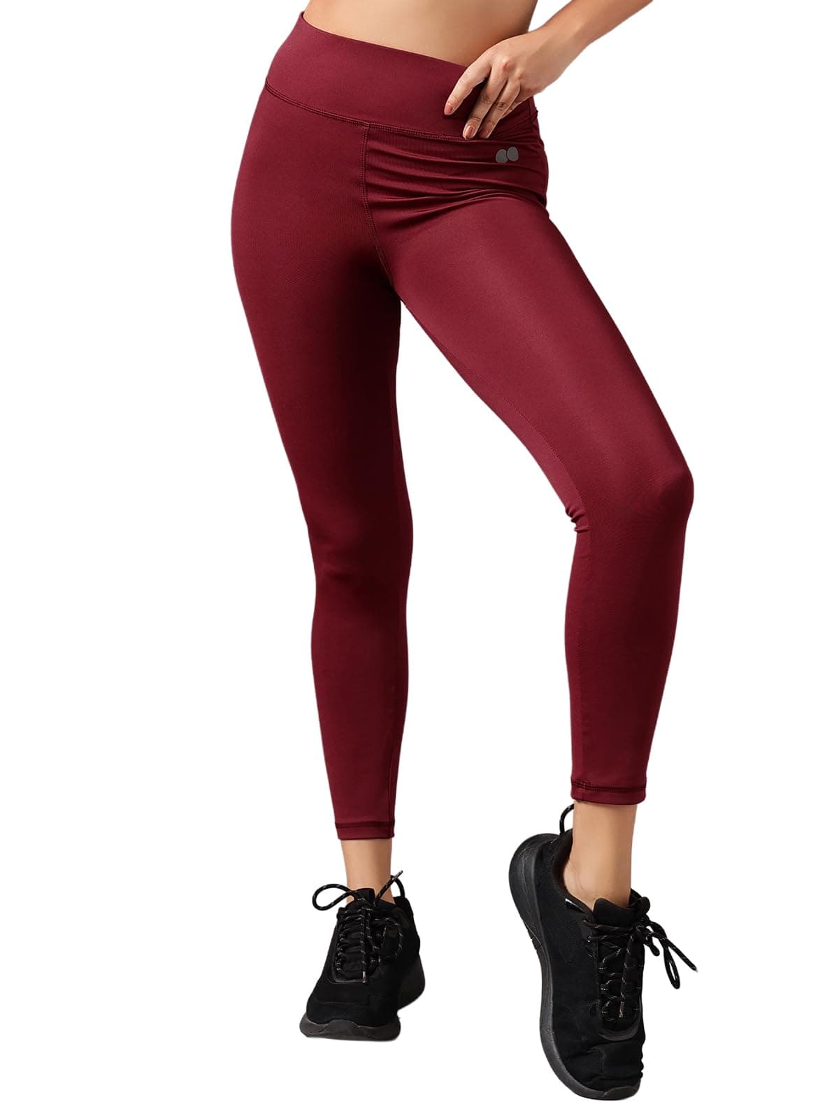 Clovia Women's Activewear Ankle Length Tights
