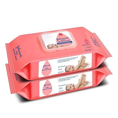 Johnson's Baby Wet Wipes | 144 Wipes | Alcohol & Soap Free | Prevents Rashes & Redness | with 3X Moisturising Lotion | As Mild as Pure Water | Enriched with Glycerin |