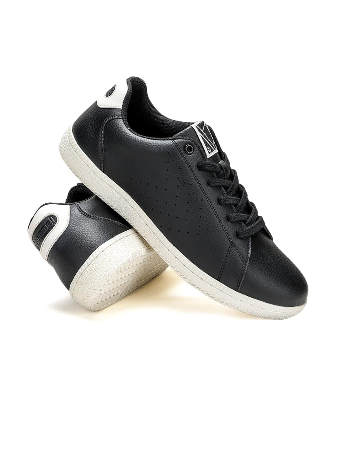 hummel Classic Pinnacle Casual Sneaker for Women Lightweight Breathable with Enhanced Comfort Cushioned Insole and Slip-Resistant Work and Play Casual Shoes