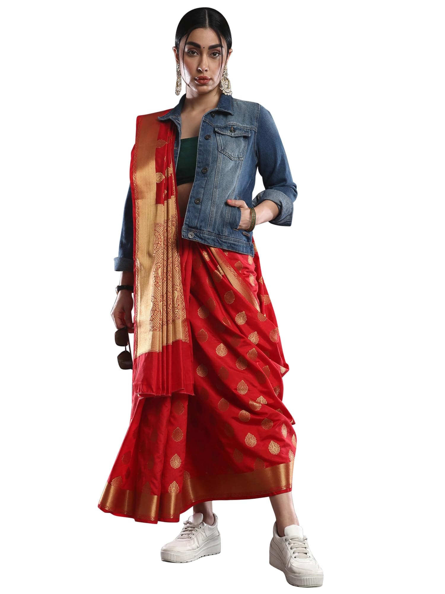 AKHILAM Women's Banarasi silk Floral Saree With Unstitched Blouse Piece(Red_2RAWS9030_SNK)
