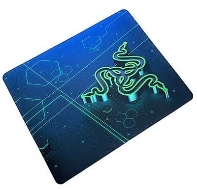 Razer Goliathus Mobile - Soft Gaming Mouse Mat - Small - RZ02-01820200-R3M1