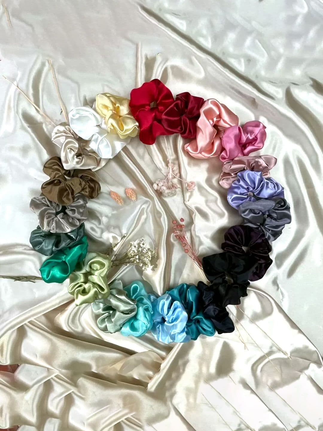 SZN Women Set Of 22 Ponytail Holders
