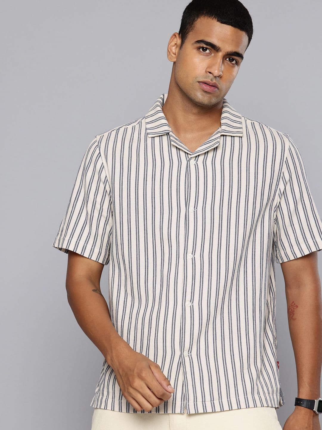 Levis Pure Cotton Striped Relaxed Fit Casual Shirt