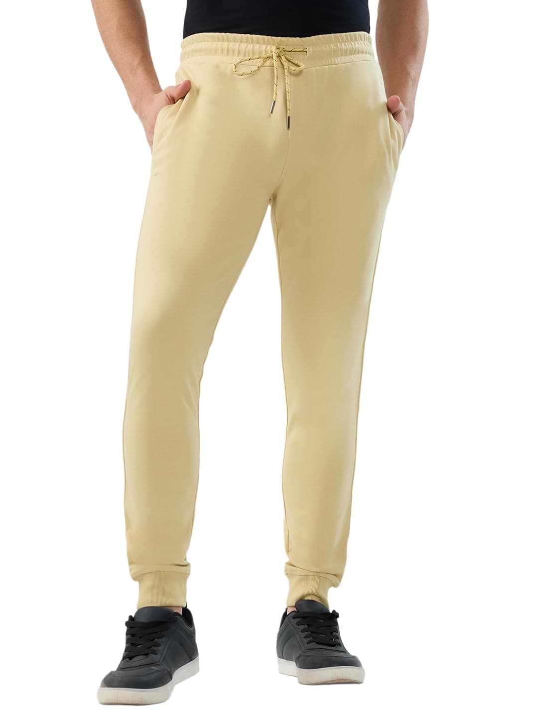 Park Avenue Men Slim Fit Solid Pattern Cotton Polyester Blend Flat Front Casual Jogger Pant