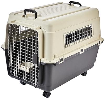 Amazon Basics Heavy Duty Pet Airline Carrier | IATA Approved Medium Pet Carrier | Travel Pet Kennel | Suitable for Medium Size Dogs | Breathable & Washable | 32 Inches